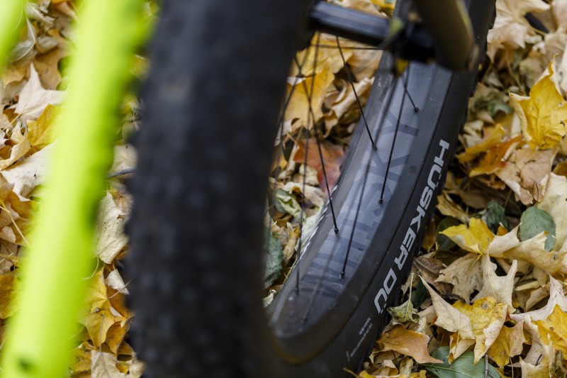 Whisky No.9 70w carbon wheels