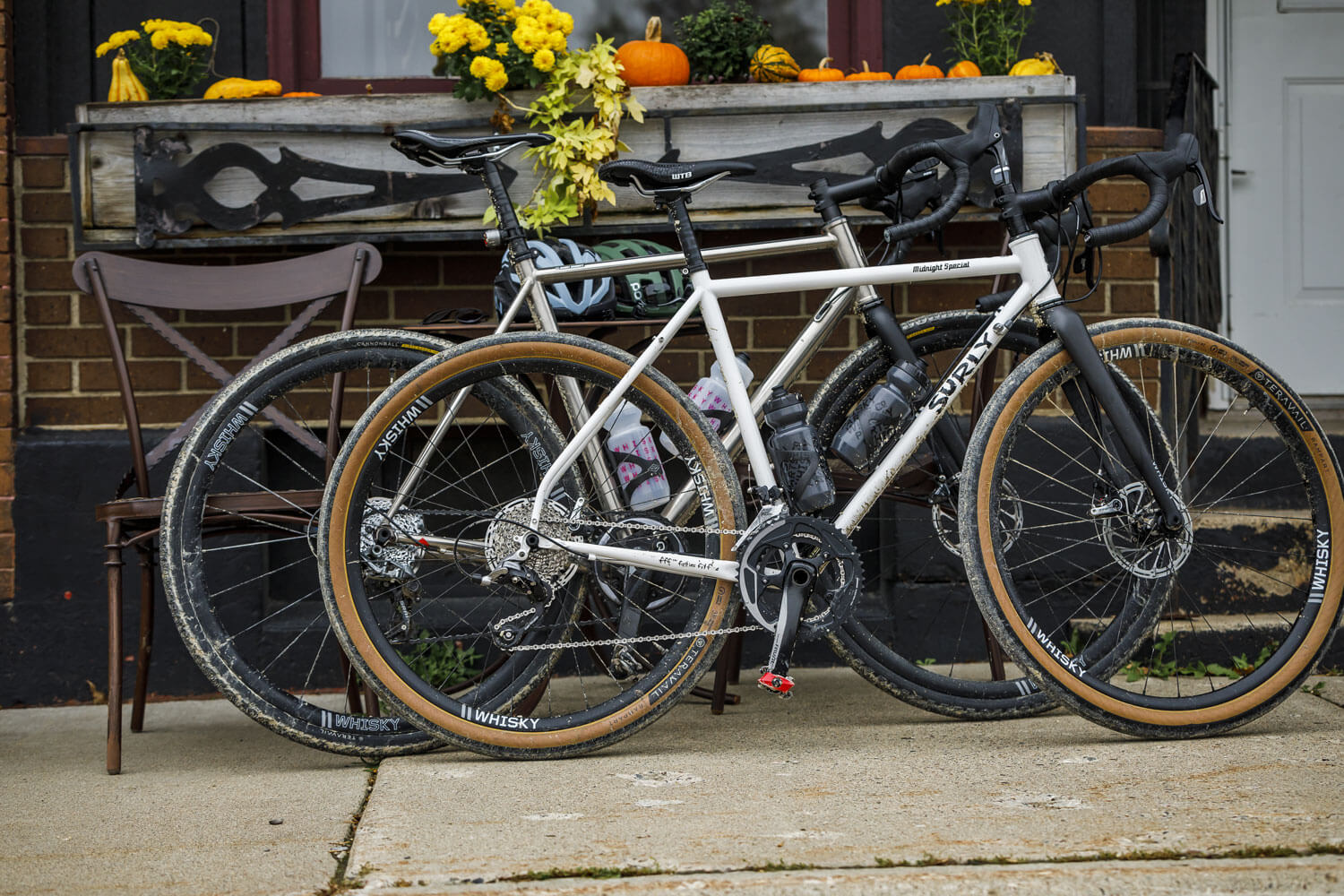 No7 Carbon Seat Post Lifestyle 2