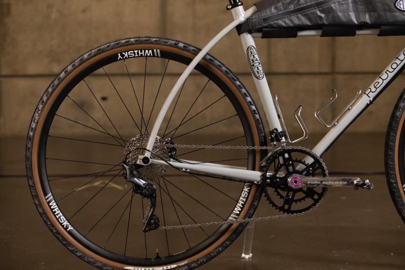 Close-up of the curved rear seat-stays